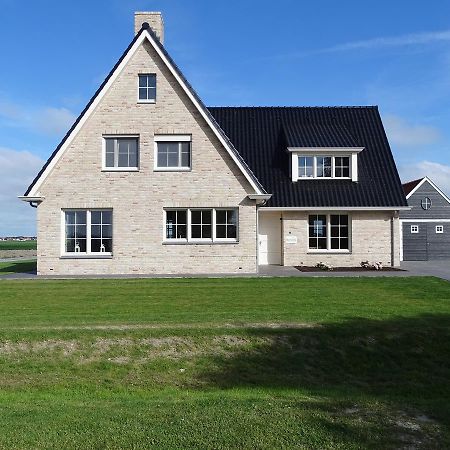 Beautiful And Spacious Villa With A Panoramic View Near The Beach Of Cadzand Luaran gambar