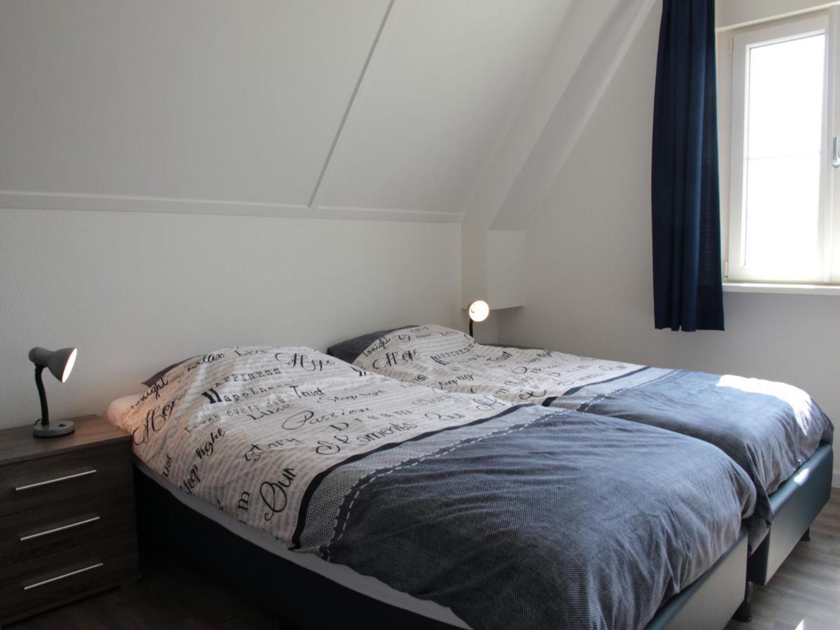 Beautiful And Spacious Villa With A Panoramic View Near The Beach Of Cadzand Luaran gambar