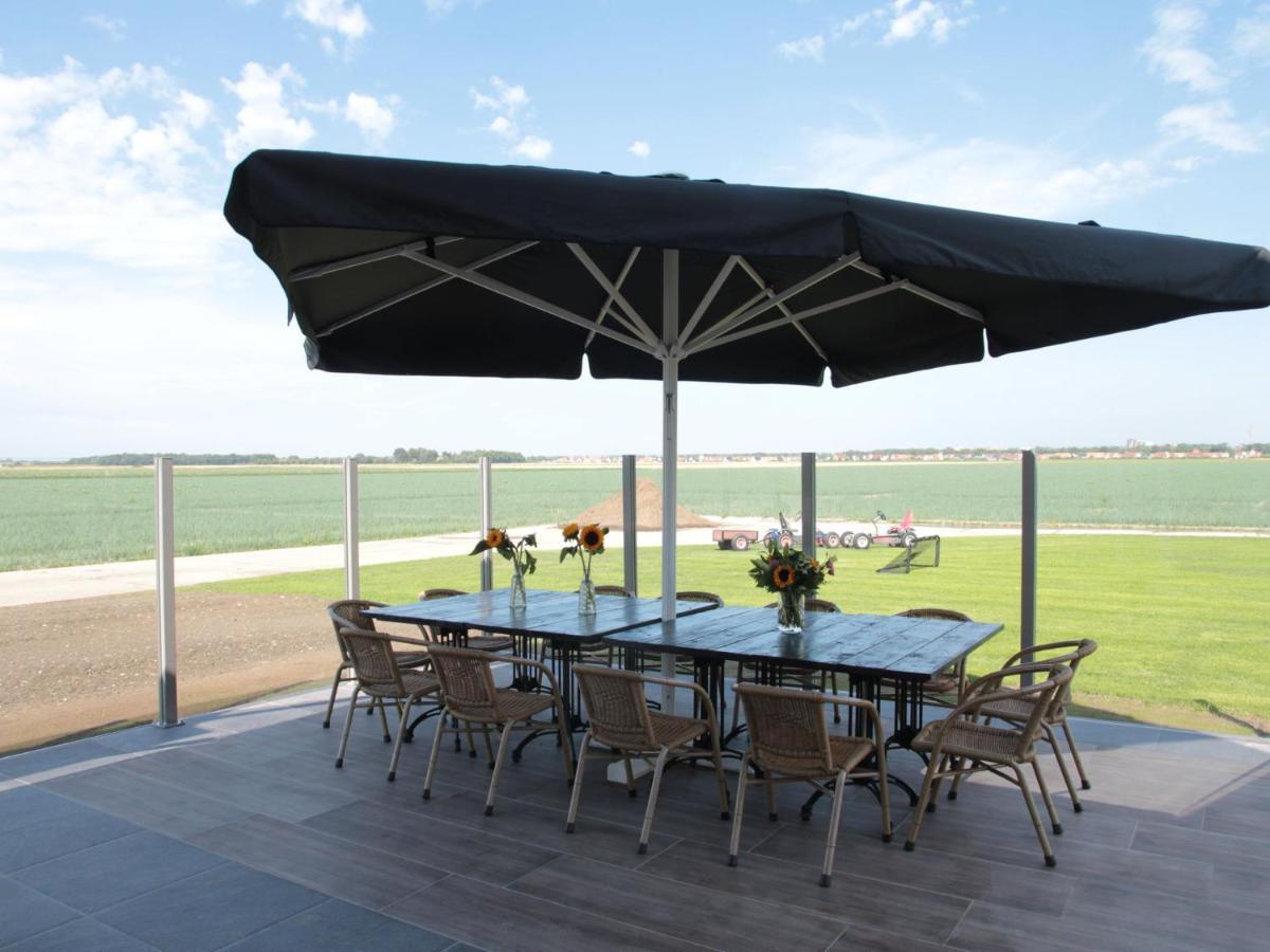Beautiful And Spacious Villa With A Panoramic View Near The Beach Of Cadzand Luaran gambar