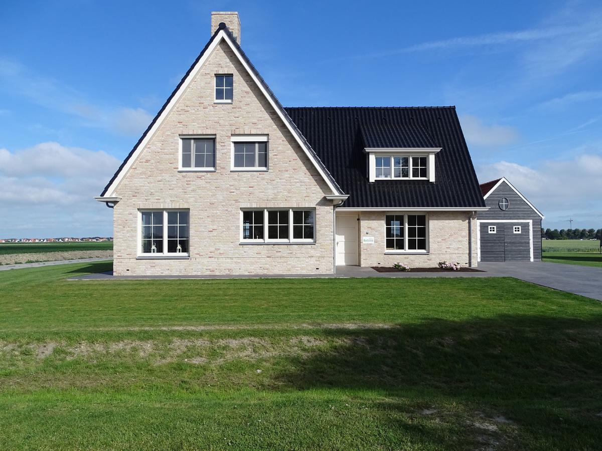 Beautiful And Spacious Villa With A Panoramic View Near The Beach Of Cadzand Luaran gambar